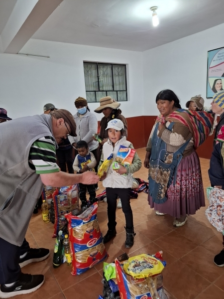 AYUDA SOCIAL A LAS FAMILIAS EN EXTREMA NECESIDAD - EL ALTO
